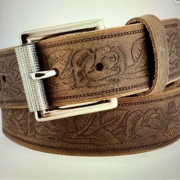 Classic Accessories - F & L Classic Full Grain embossed brown Leather Belt silver buckle size 30 in